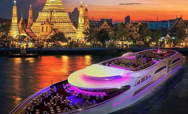 旅行：曼谷最佳帆船和水上游览，湄南河上的曼谷晚餐游船