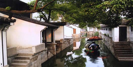 2500多年历史江南古城，乌蓬船、乌毡帽、乌干菜这“三乌”是特色