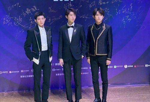 TFBOYS“尖叫夜”合体，节目被砍却无人通知，从开场坐到结束