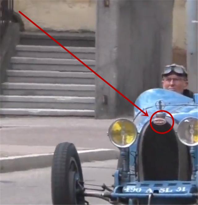 “4缸引擎”的布加迪，外观似老爷车，车龄99年，曾被拍出2800万