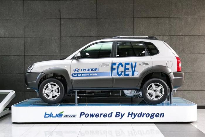 氢燃料电池不是电池，但氢燃料电池车是电动车