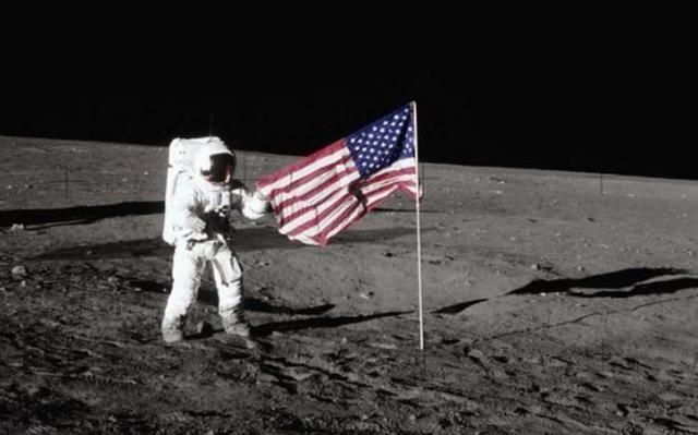 月球上隐藏了半个世纪的秘密被解开，只因美国登月埋下的祸根