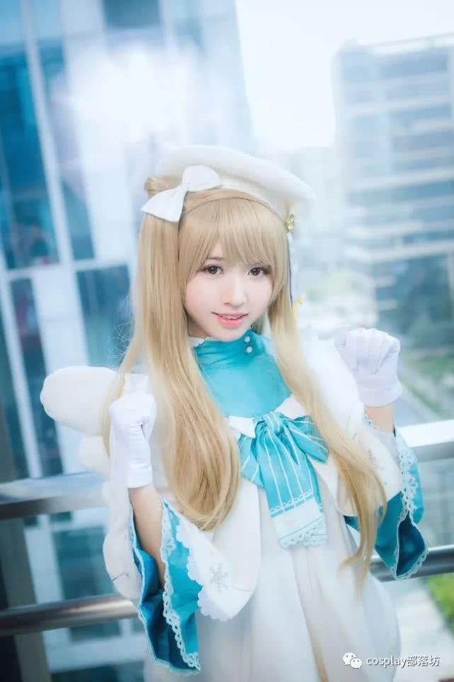 Cos：唱诗班南小鸟，纯白可爱的姑娘