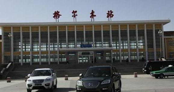 中国第一个高原铁路编组站减速顶自动调速系统所在地——格尔木站