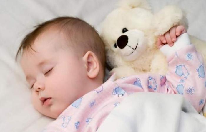 宝宝入睡难、频繁夜醒？避开这5大睡眠误区，“睡渣”变“睡神”