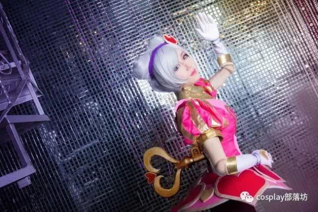 cos：英雄联盟 发条魔灵奥利安娜