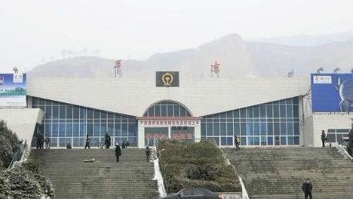 甘肃省未来的枢纽型火车站——平凉站