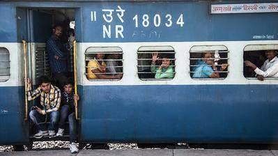 印度火车一年被偷19万条毛巾8万张床单，连水龙头都不放过
