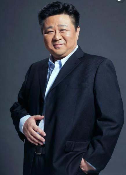 梁冠华近况爆出，《大明风华》胖到认不出，窝囊太子演绎十分传神