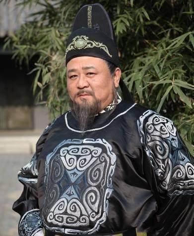 梁冠华近况爆出，《大明风华》胖到认不出，窝囊太子演绎十分传神