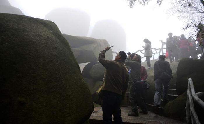 安庆巨石山，有“世界第九大奇迹”之称的的地质景观