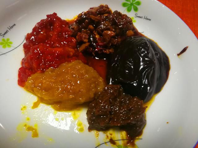 冬天别光吃饺子，20分钟出锅软耙香辣的压锅鸡脚，嘴不能停特解馋