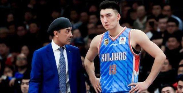 新疆男篮接连伤病，队长可兰白克发文感慨，期待明年球队转运
