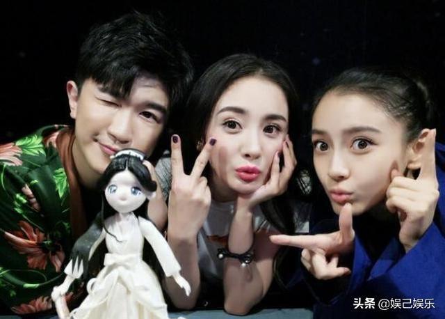 杨幂杨颖（Angelababy）屡秀闺蜜情，可我只关心谁更美