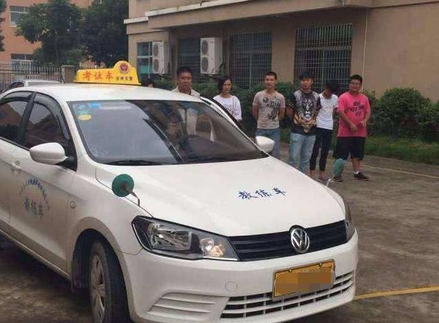 科目一和科目四是理论考试，难度并不高，为何学员还会挂科？