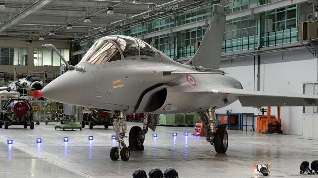 首飞成功！巴基斯坦空军迎来好消息，中巴合研战机性能媲美F16