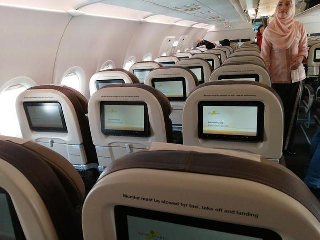 坐上漂亮的文莱航班，去文莱跨年
