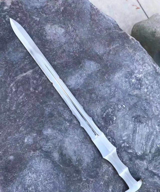 「鉴赏」日本三大神器之一草薙剑