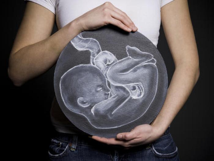 怀孕多少周胎儿算成熟？时间分界点看两项指标，孕妈提前了解下