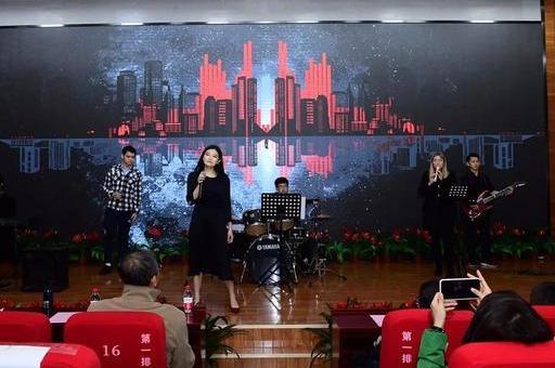 北京潞河国际教育学园迎接2020新年晚会隆重举行