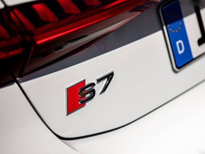 搭载RS5动力，最快年中提车，奥迪新S7 Sportback或售102万