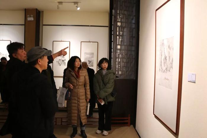 首届山西当代中国画名家学术邀请展在太原开展