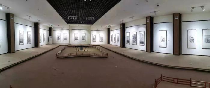 首届山西当代中国画名家学术邀请展在太原开展