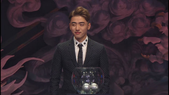 鹿晗成最帅电竞选手？电竞史上那些美男子，长相不比明星差