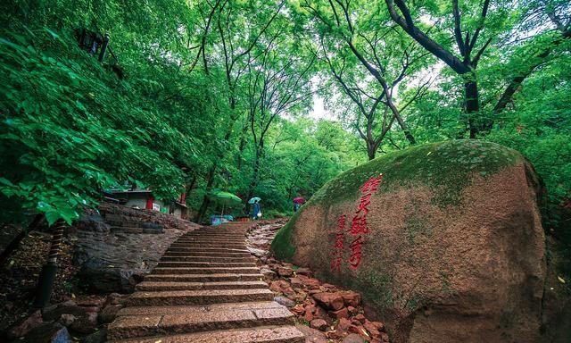 鞍山的千山都说值得一去，这里到底有什么特别之处？