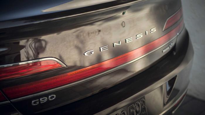 Genesis G90价格公布，四驱版接近8万美元