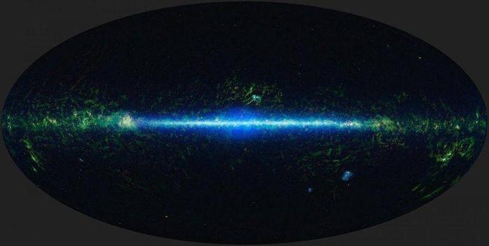 ​为什么宇宙地图是呈椭圆形的？