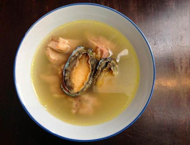10道海鲜菜的做法，梭子蟹、基围虾、鲍鱼都在这里，味道不输饭店