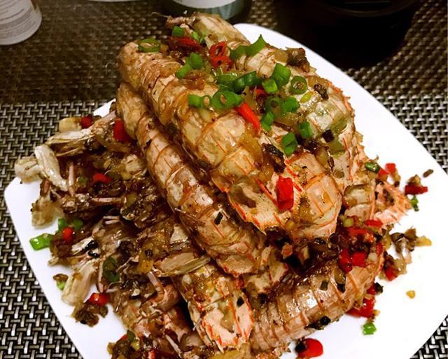 10道海鲜菜的做法，梭子蟹、基围虾、鲍鱼都在这里，味道不输饭店