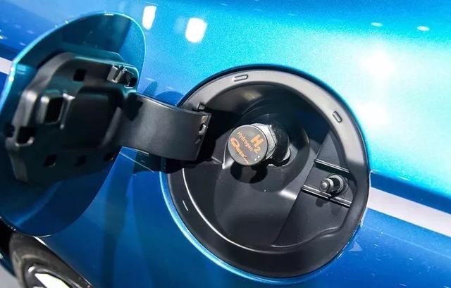 纯电动汽车遭遇发展瓶颈，燃料电池汽车能否迅速补位？