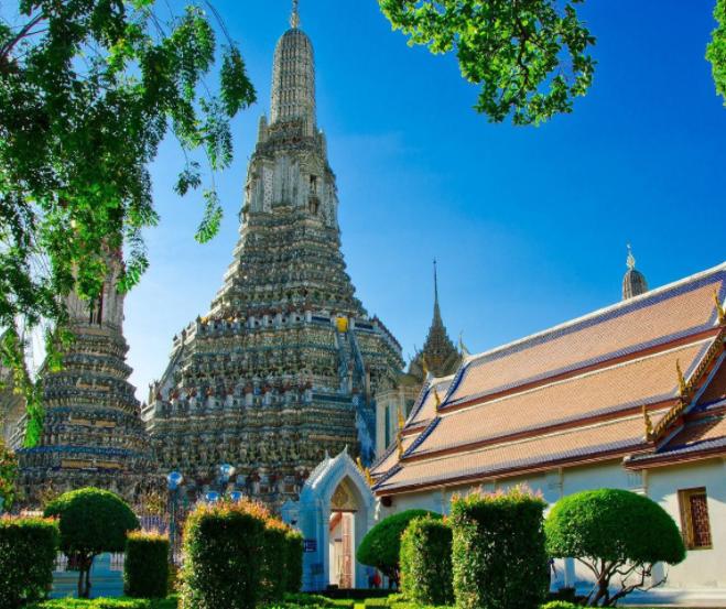 泰国皇家寺庙，处处充满中国味道，被誉为“泰国埃菲尔铁塔”