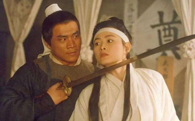 "武松"丁海峰，和“潘金莲”传绯闻，拍戏3个月，妻子手都不让碰