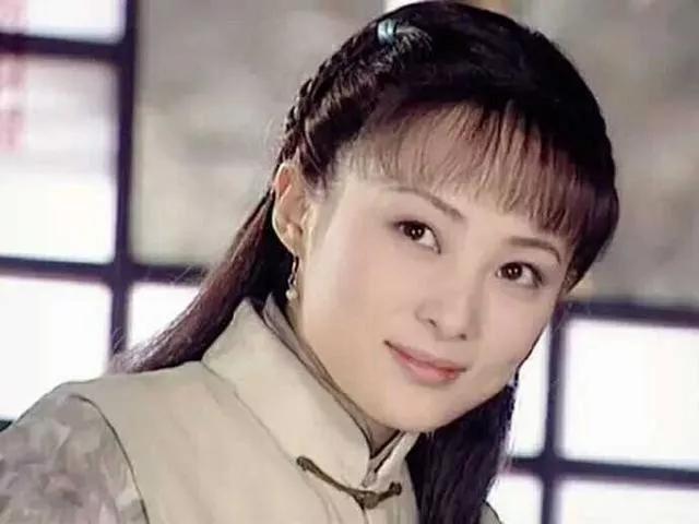 44岁蒋勤勤近照美若天仙，为陈建斌她淡出娱乐圈，却被造谣是小三