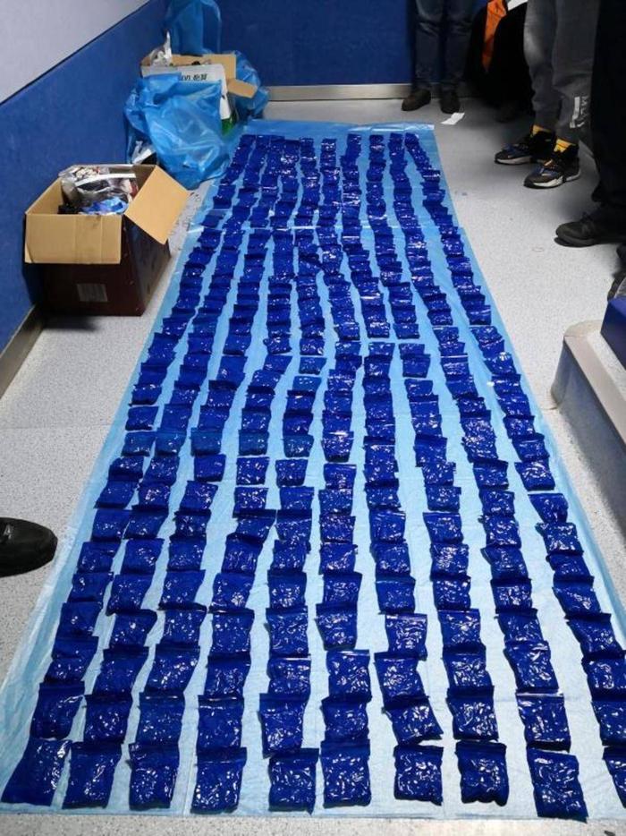 武汉市新洲区批捕一起，特大运输毒品案，涉案毒品30.9公斤