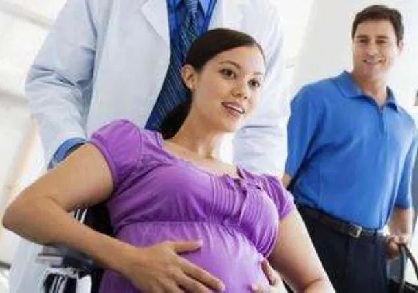 胎盘是如何从母体娩出的？