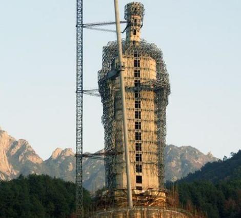 “世界第一”地藏菩萨佛像，耗资15亿打造重约一千吨，就在九华山