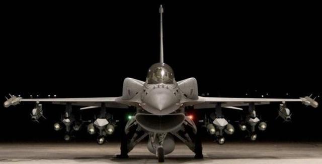 F35产量还是不够，美军要为全部F16换新雷达，能对抗俄制苏57？