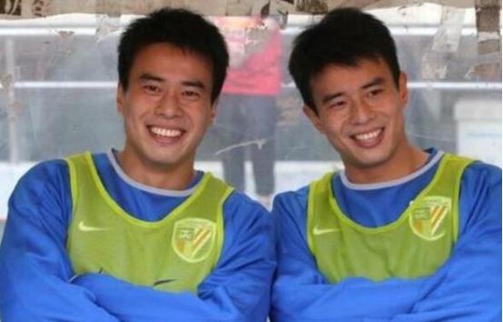 中国足坛最强双胞胎！弟弟曾是当红国脚，哥哥接班徐根宝搞青训