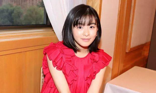 2019年最靓丽耀眼日本当红新女星是她！新海诚力捧