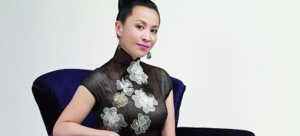 明明很火却不签公司不要经纪人的4位女星，郑爽算一位你还知道谁