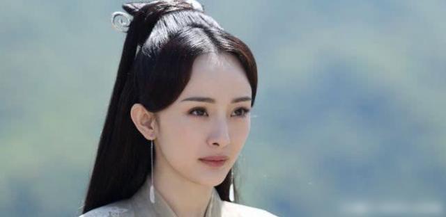 古装美女排行榜，赵丽颖、杨幂、刘亦菲无人反驳，只有她褒贬不一