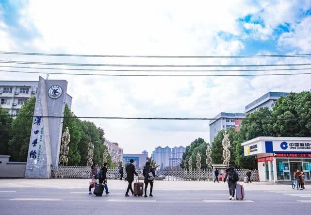 6所国内顶尖“民办工科大学”，师资力量很强，业内口碑很不错