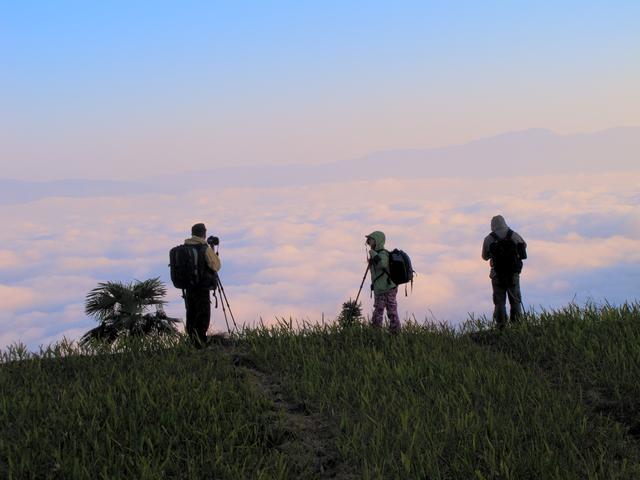 红河人“私藏”的一块宝地，依山傍水甲寅乡梯田，云山雾绕似仙境