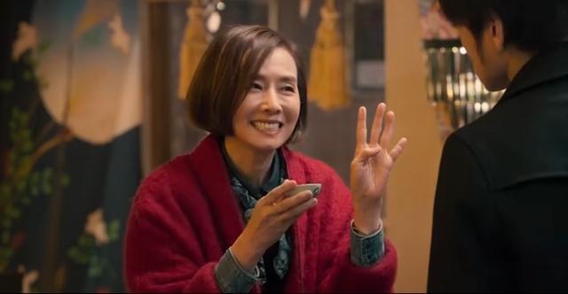 《肥龙过江》3770人打出4.9分，但这位60岁女演员也太惊艳了吧
