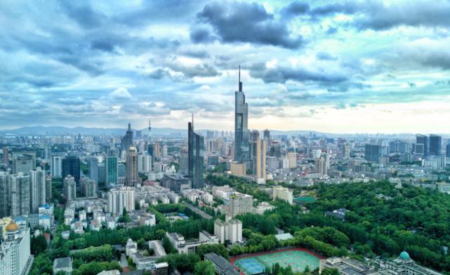 中国“高铁直达”数量最多的5座城市，上海第三，北京拿下了第一