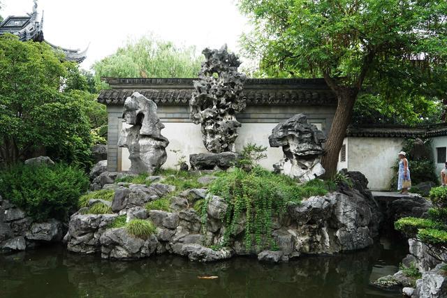 上海城隍庙旁的“江南园林”，建成至今400年，深受外国游客欢迎